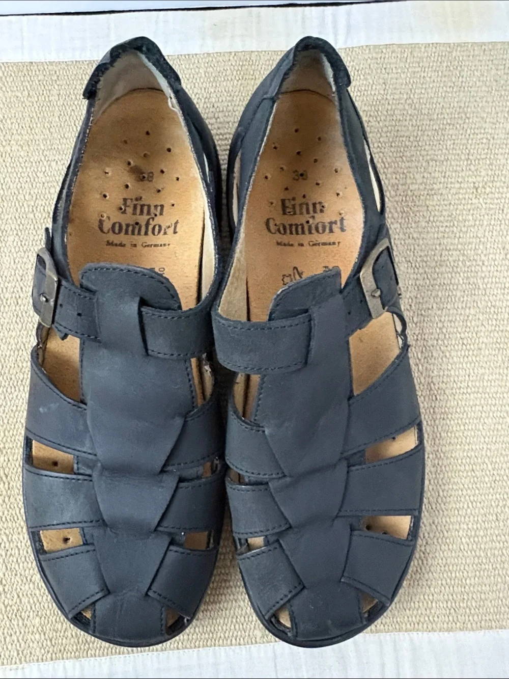 Finn Comfort Orthopedic Black Leather Closed-Toe Fisherman Sandals 7.5 Euro38
